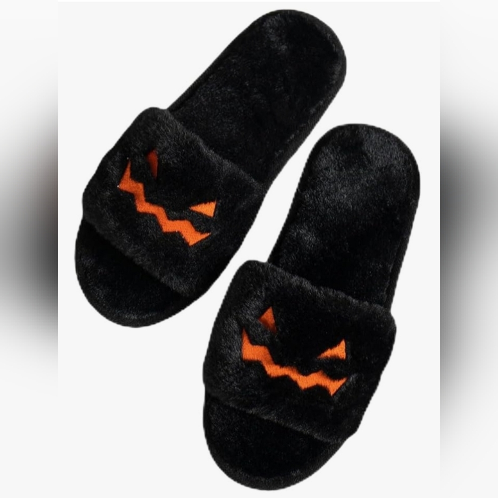 Black Pumpkin Slippers